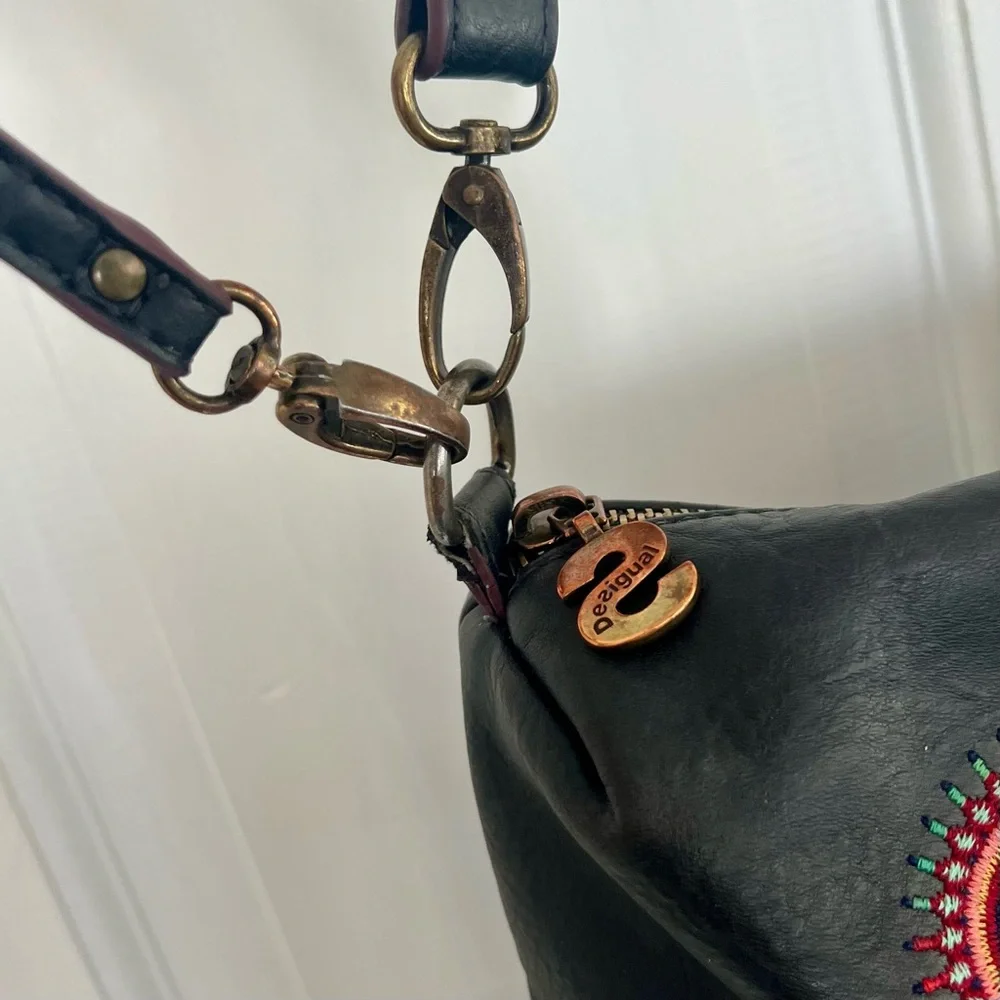 Desigual embroidered convertible bag - Picture 12 of 12